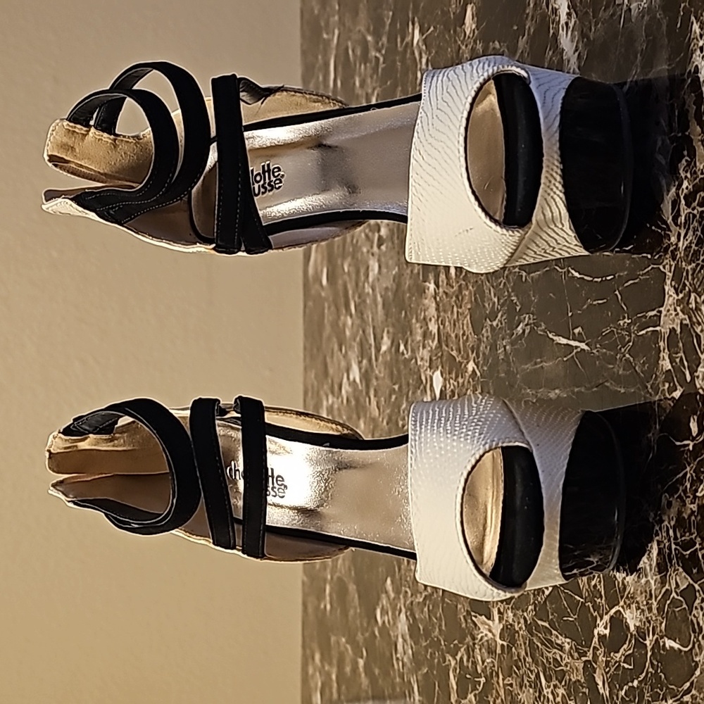 Charlotte Russe Tan and black heel Size 6.